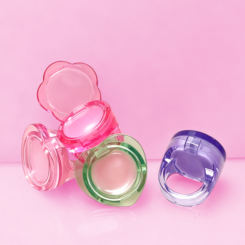 Round Flower Heart Shaped Ring