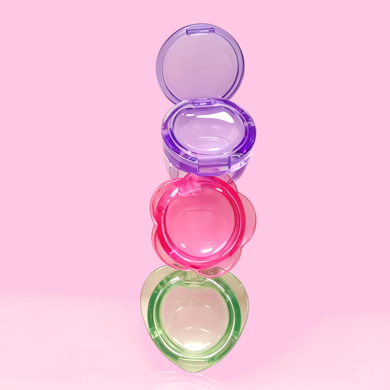 Round Flower Heart Shaped Ring