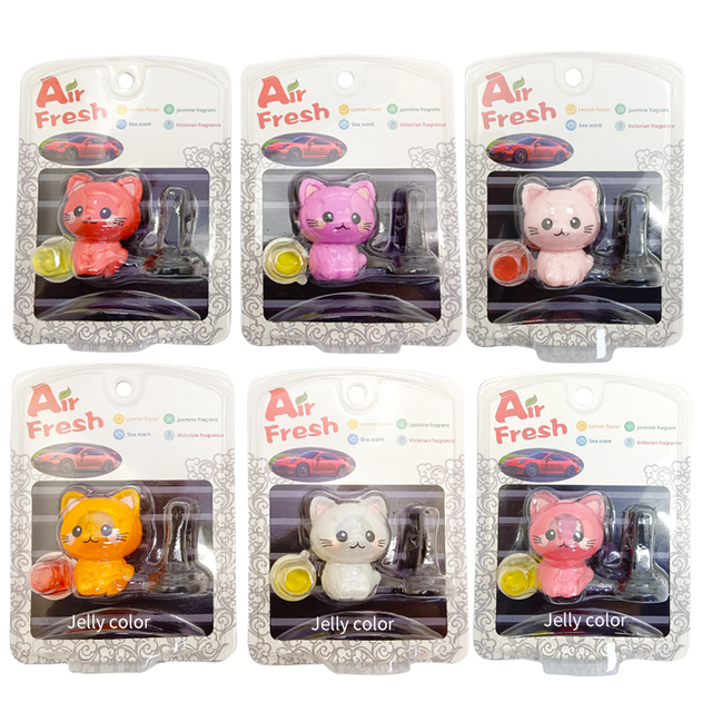 Little orange cat Car aromatherapy