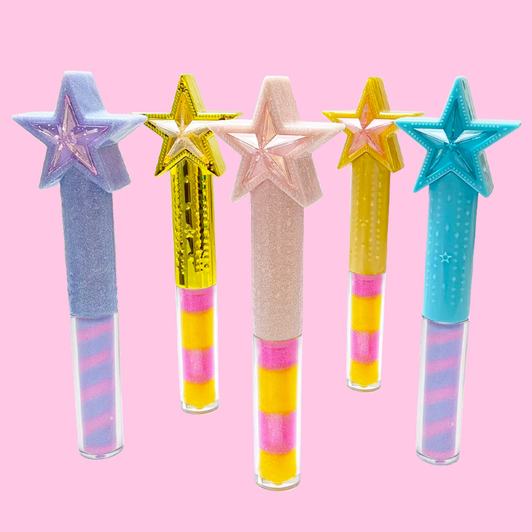  Pentagram Moisturizing Lip Gloss Mode:C5619